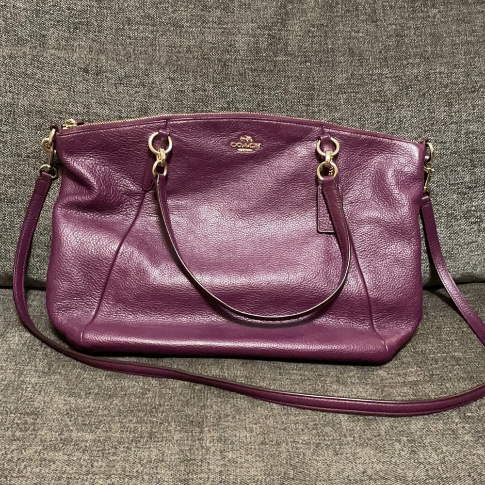 Coach pebbled leather plum/raspberry handbag